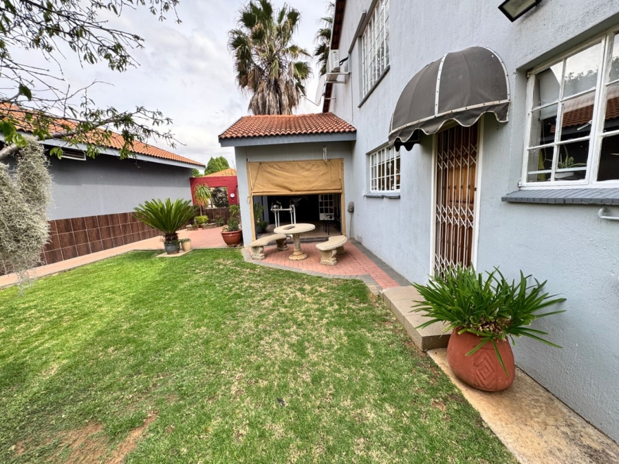 6 Bedroom Property for Sale in Orkney North West